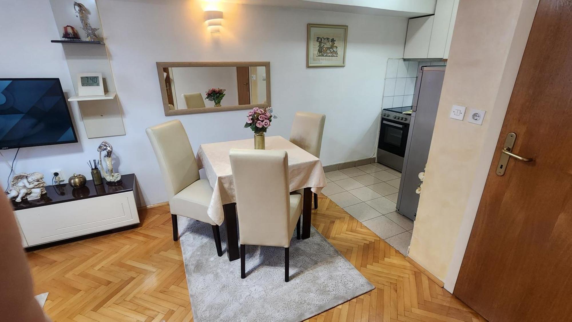 Apartment 88, Self Check-In, Free Parking Üsküp Dış mekan fotoğraf